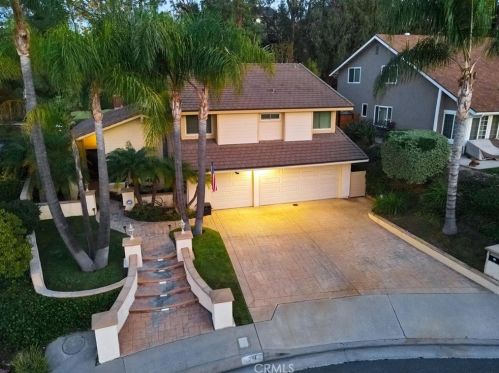 284 Leandro St, Anaheim, CA 92807-3962