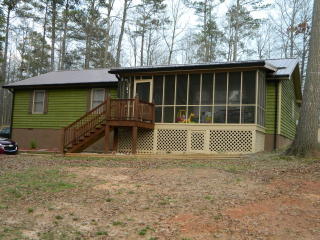 18 Lauri Ln, Crawford, GA 30630-2306