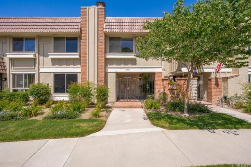 11446 Tilghman Way, Cypress, CA 90630-5481