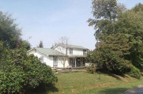 727 Tinsley Dr, Radiant, VA 22732-3235