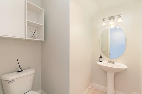 2744 Madison Cir, Anaheim CA  92801-4997 exterior