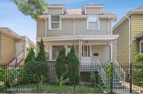 3127 Leland Ave, Chicago, IL 60625-4406