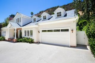 2803 Mandeville Canyon Rd, Los Angeles, CA 90049-1007