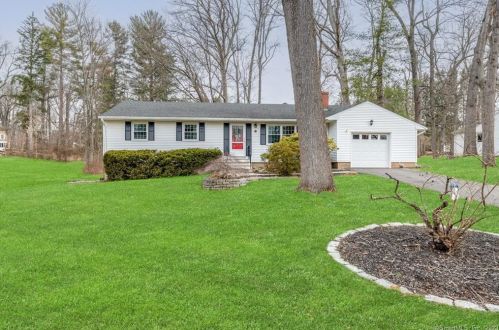 128 Somerset Rd, Glastonbury, CT 06033-1736