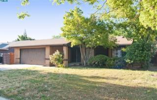 4808 College Ave, Visalia, CA 93277-1504