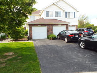 998 Spring Ct, Oak Brook, IL 60561-5488
