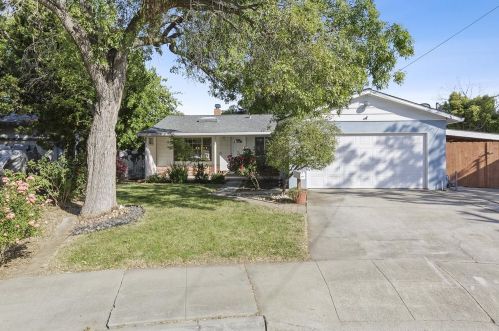 3957 Duke Ct, Livermore, CA 94550-3348
