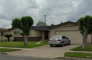 547 Mariposa Dr, Rialto, CA 92376-3640