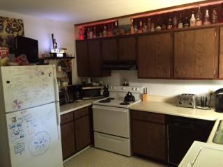 4021 Greenleaf St, Raleigh NC  27606-2032 exterior