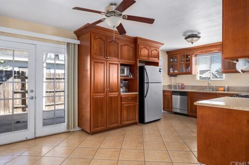 4106 Madrona Rd, Riverside CA  92504-2919 exterior