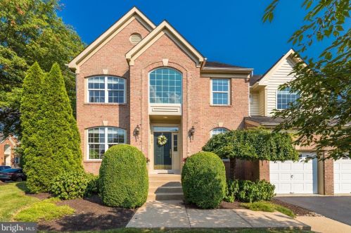 704 Tonquin Pl, Leesburg, VA 20176-3623