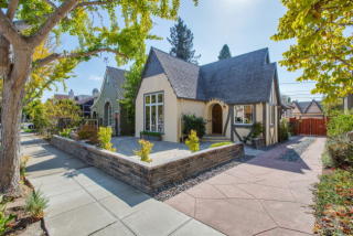 3042 Thompson Ave, Alameda, CA 94501-1754
