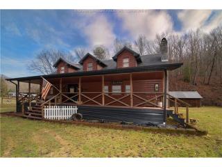 3909 Leatherwood Rd, Fola, WV 25019-9631