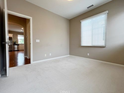 52 Pathway, Irvine CA  92618-8807 exterior