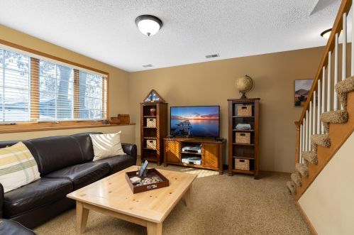 13606 Duluth Dr, Saint Paul MN 55124-8797 exterior