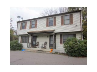 35 Pearl St, Westerly, RI 02891-1605