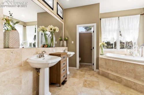 2595 County Line Rd, Woodmoor, CO 80132-8012