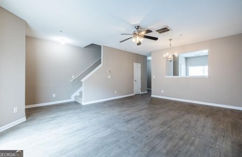 1690 Broad Riv Rd, Atlanta GA  30349-9169 exterior