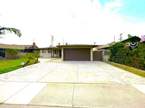 1317 Norwood St, Anaheim, CA 92805-1112