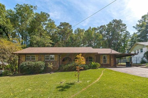 3182 Beech Dr, Atlanta, GA 30344-5423