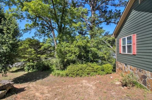 2112 Amherst Trl, Conyers GA  30094-6900 exterior
