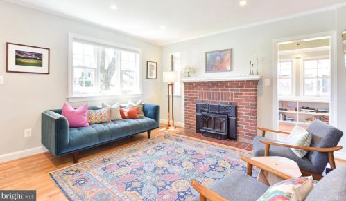 9305 Mintwood St, Silver Spring MD 20901-3523 exterior