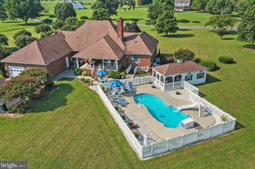 268 Skyview Dr, Montross, VA 22520-3505