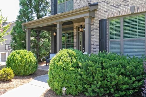 810 Hickory Shoals Rd, Marietta, GA 30064-1182
