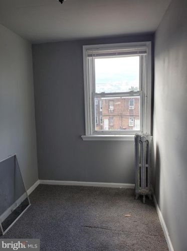 5341 Lindbergh Blvd, Philadelphia PA  19143-5829 exterior