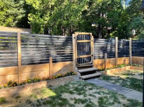 291 Manor Dr, Grass Valley, CA 95945-4003