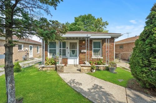 3427 Central Ave, Chicago, IL 60634-4426