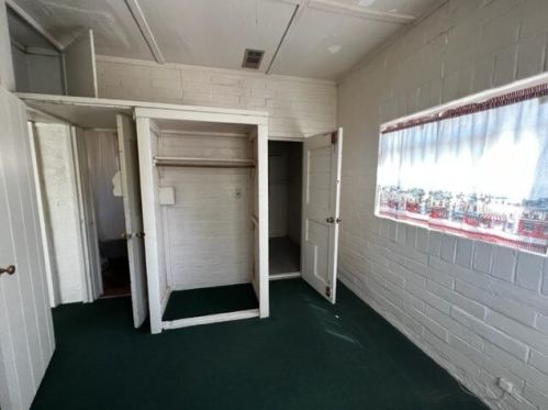 2270 Mt Vernon Ave, Riverside CA  92507-4624 exterior