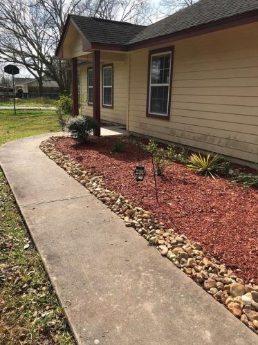 1628 Alena Rd, Angleton TX  77515-9330 exterior