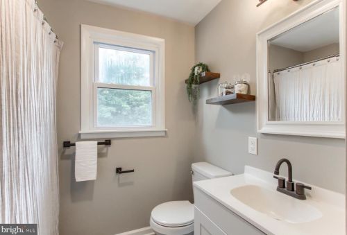 440 Wertz Run Rd, Carlisle PA 17013-8100 exterior