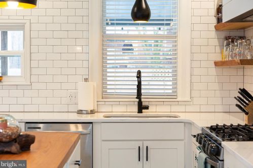 554 Spruce St, Lancaster PA  17603-3353 exterior