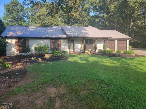 1057 Estates Ct, Stockbridge, GA 30281-1500