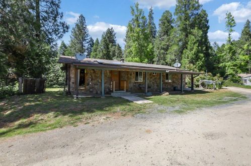 11325 Lower Colfax Rd, Grass Valley, CA 95945-9654