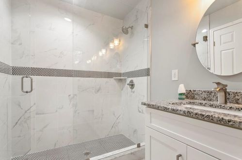 267 Hilltop Dr, Atlanta GA  30341-3703 exterior