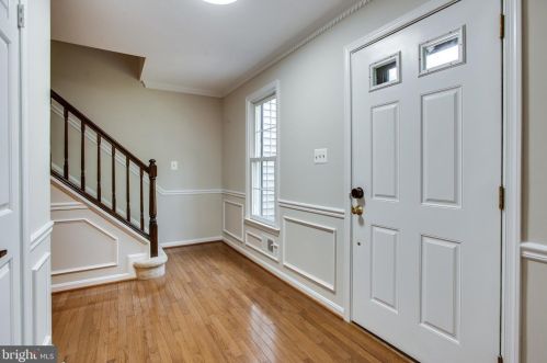 11909 Arden Holly Ct, Great Falls, VA 22066-1230