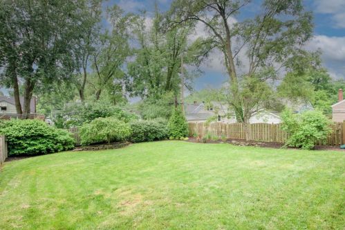 6975 Bramble Hill Dr, Cincinnati OH  45227-3260 exterior