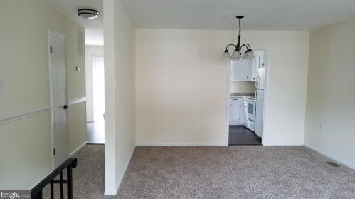 12313 Cinnamon St, Woodbridge VA  22192-1711 exterior