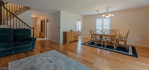 32 Coppermine Vlg, Flemington, NJ 08822-1568