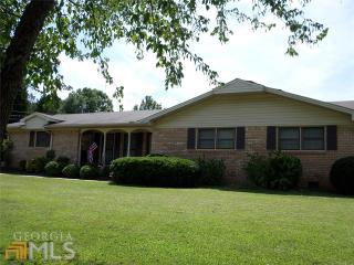 9 Sweetbriar Rd, Newnan, GA 30263-2964
