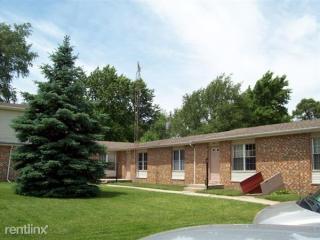 801 Carla Dr, Porter IN  46304-1884 exterior