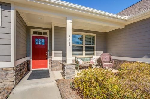 1558 Renaissance Dr, Conyers GA  30012-3895 exterior