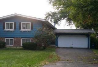 326 Hubbard St, Barrington Hills, IL 60102