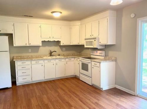 202 Elliott Dr, Ladson SC  29456-4809 exterior