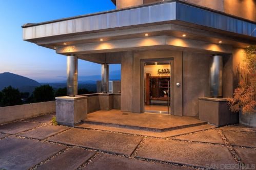 17947 Corazon Pl, San Diego, CA 92127-1009