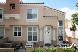 1040 Volterra Way, Anaheim, CA 92808-2433