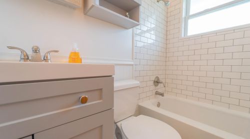 2525 Drexel Dr, Hobart IN 46342-3528 exterior